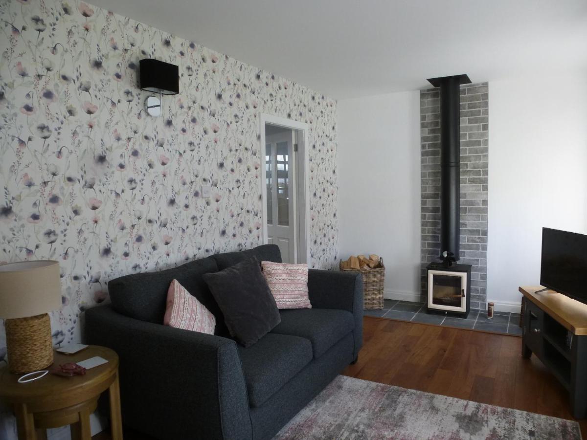 Delfryn Holiday Cottage 科尔温湾 外观 照片